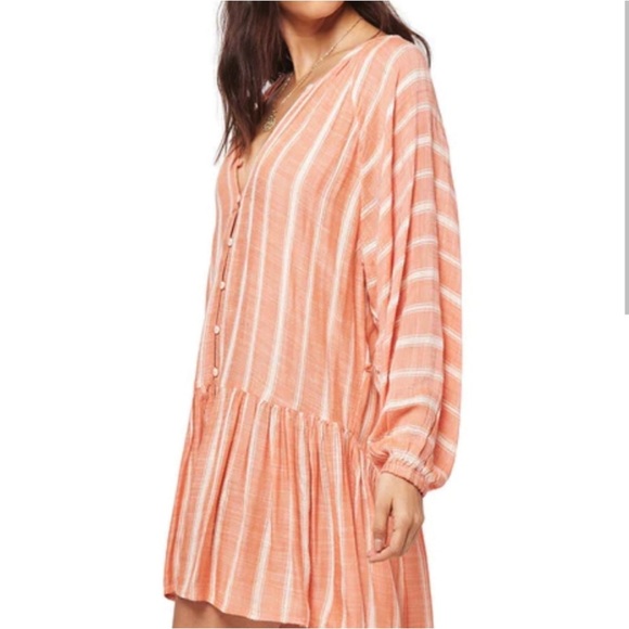 L SPACE Cover-Up
Vida Mini Dress NWT - Picture 8 of 8